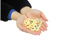 L'ensemble magnétique de jeu d'échecs d'ensemble d'activité d'ASTM F963 grattent des lettres couvrent de tuiles le jouet de conseil