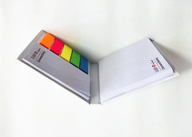 Poussez ses notes en couverture dure avec des notes auto-adhésives personnalisées et des bandes colorées