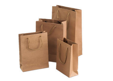 Sac en papier pliable recouvert sur mesure pour cadeau de luxe Sac de magasinage en papier avec poignée à corde